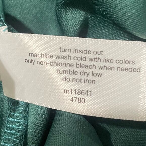 Lane Bryant Size 28 Emerald Green 3/4 Sleeve Metallic Floral Blouse - Picture 8 of 9